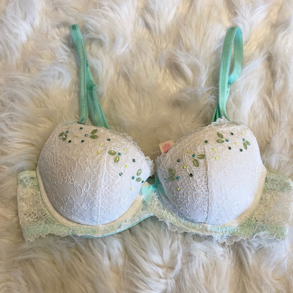 NWOT VS Bra